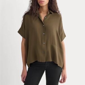 NWT Everlane The Boxy Shirt in Washable Silk - Beech Olive Green Size 2 (READ)